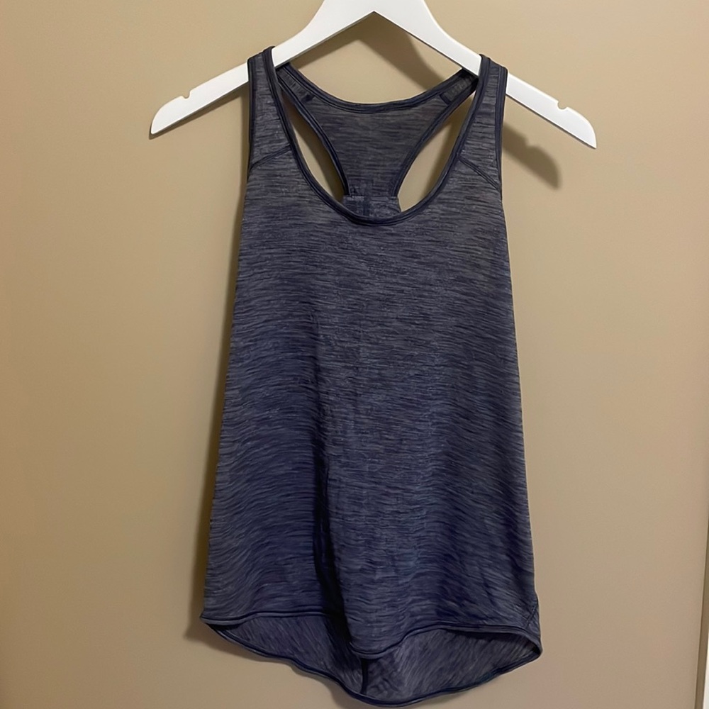 Lululemon tank top